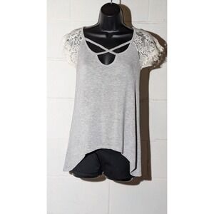 Rue21 Gray Lace Sleeve Blouse